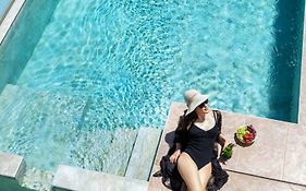 Sunny Villa Hanioti